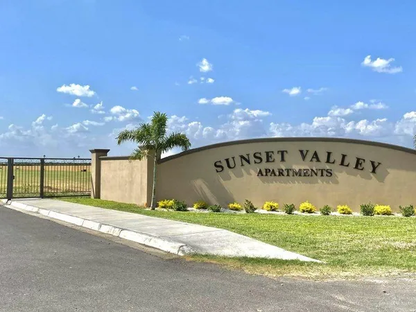 $1,075 | 904 Kentucky Street, Unit 3, Alton, TX 78573