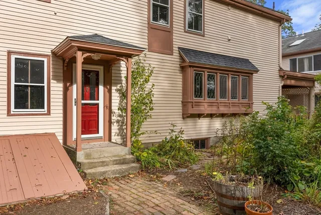 $775,000 | 324 Union Street, Unit 1, Millis, MA 02054
