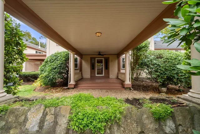 $775,000 | 324 Union Street, Unit 1, Millis, MA 02054