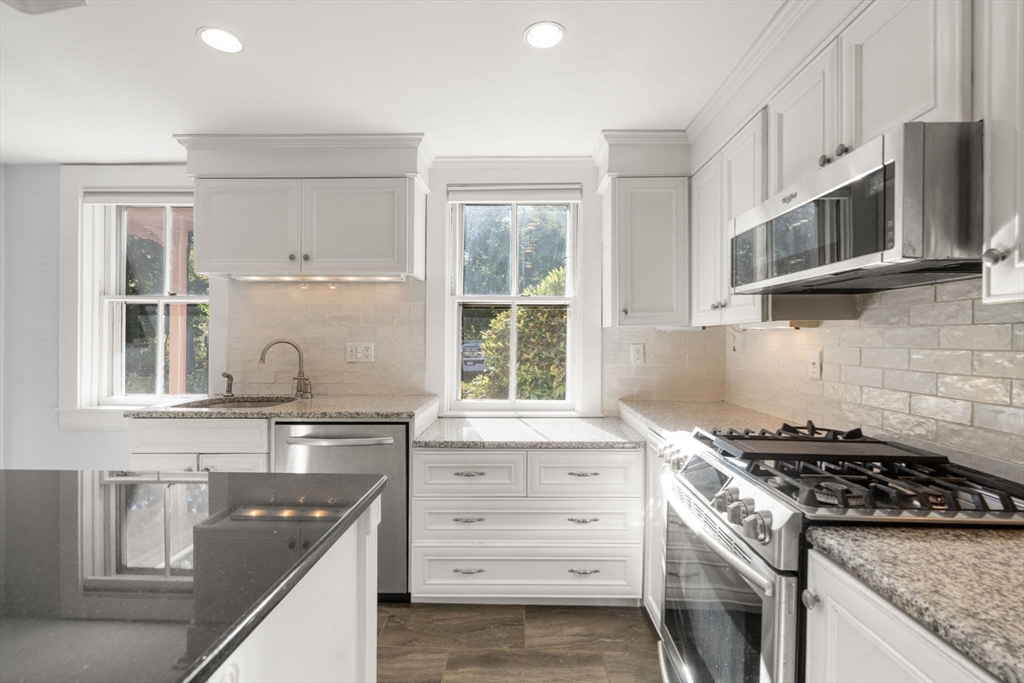 324 Union Street, Unit 1 Millis, MA 02054 - Photo 5 of 37