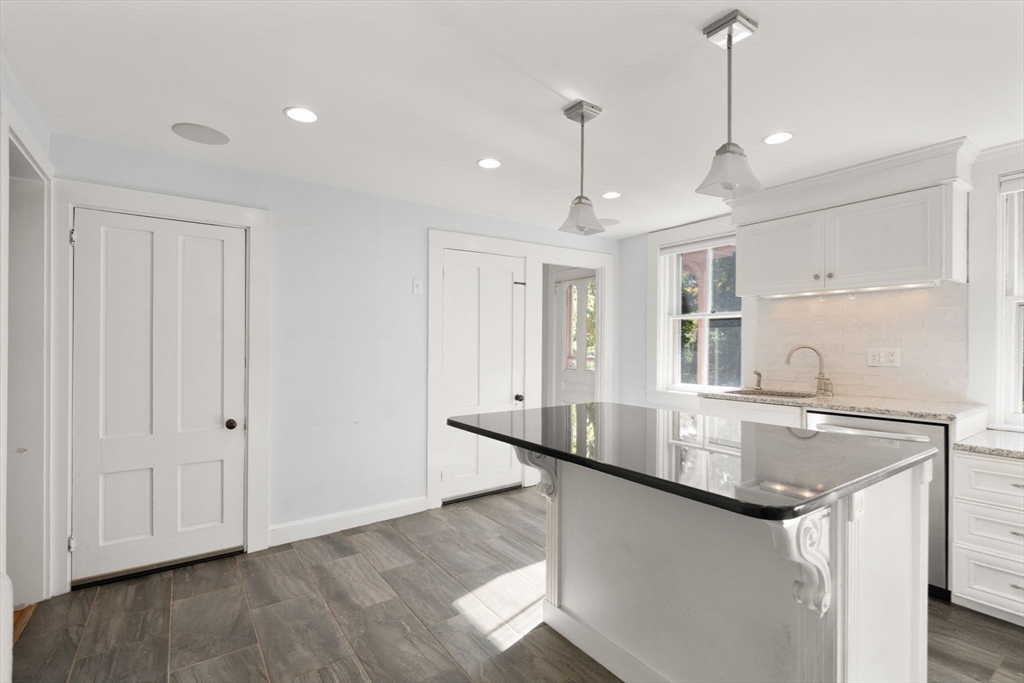 324 Union Street, Unit 1 Millis, MA 02054 - Photo 6 of 37