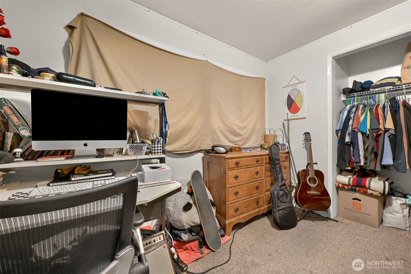 953 Slater Road Bellingham, WA 98226 - Photo 3 of 25 a view of a room with gym equipment