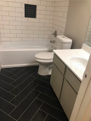 $1,825 | 1503 Allen Road, Unit B, Austin, TX 78746