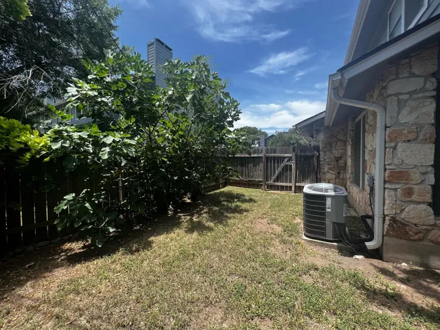 $1,825 | 1503 Allen Road, Unit B, Austin, TX 78746