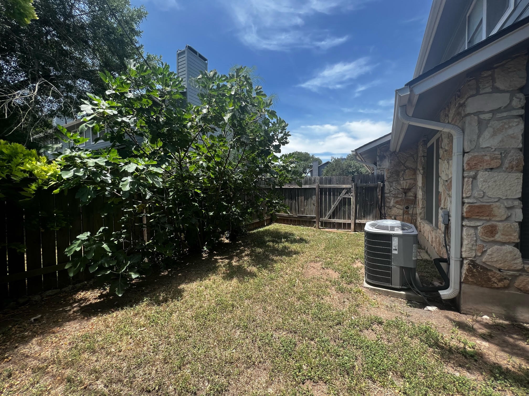 1503 Allen Road, Unit B Austin, TX 78746 - Photo 17 of 18