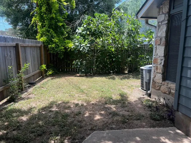 $1,825 | 1503 Allen Road, Unit B, Austin, TX 78746