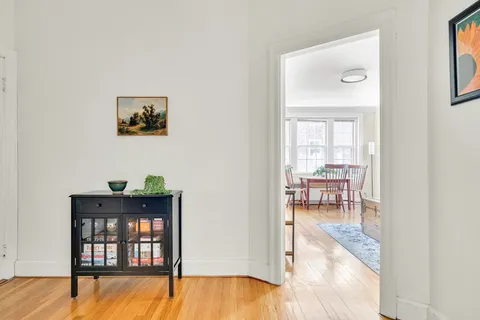 $698,000 | 393 Broadway, Unit 10, Cambridge, MA 02139