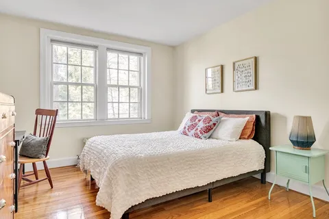 $698,000 | 393 Broadway, Unit 10, Cambridge, MA 02139