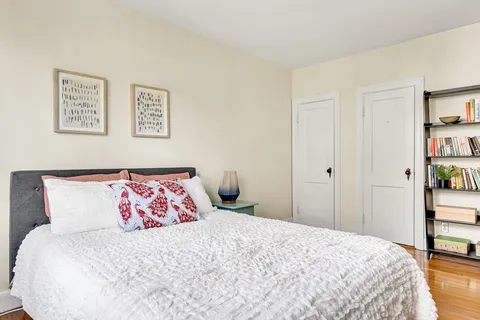 $698,000 | 393 Broadway, Unit 10, Cambridge, MA 02139