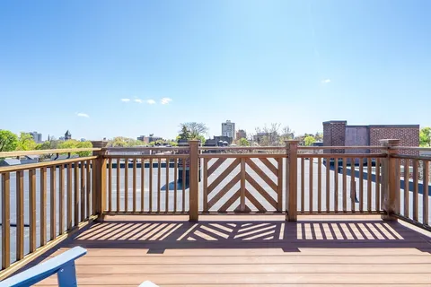 $698,000 | 393 Broadway, Unit 10, Cambridge, MA 02139