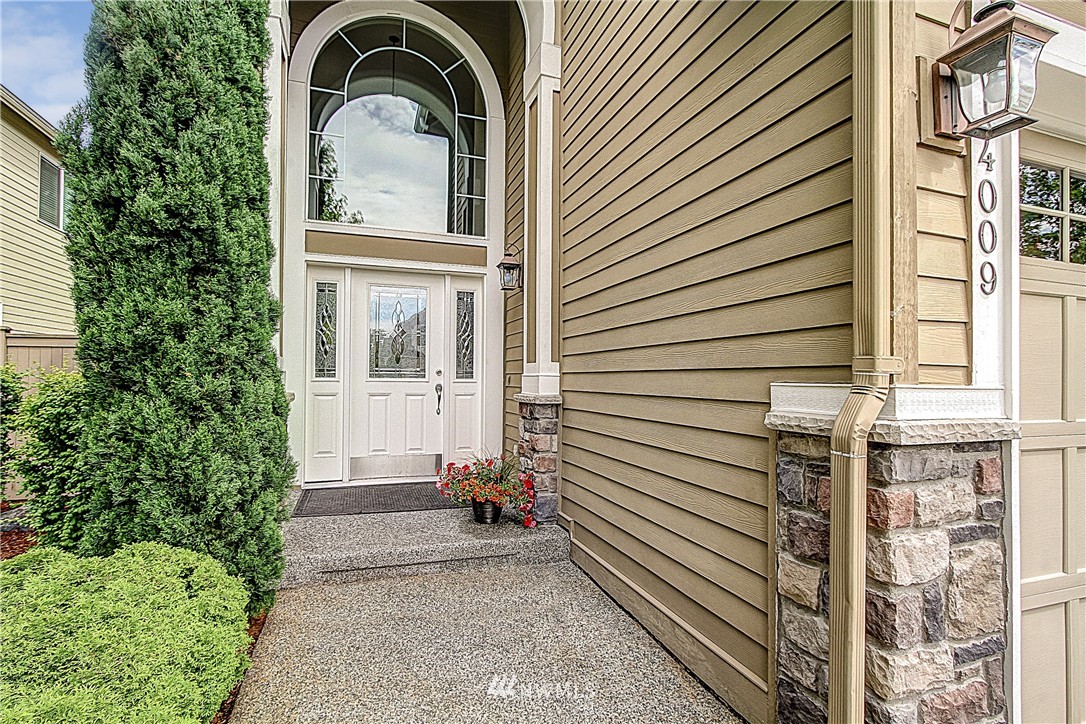 4009 214th Street Southeast Bothell, WA 98021 - Photo 2 of 25