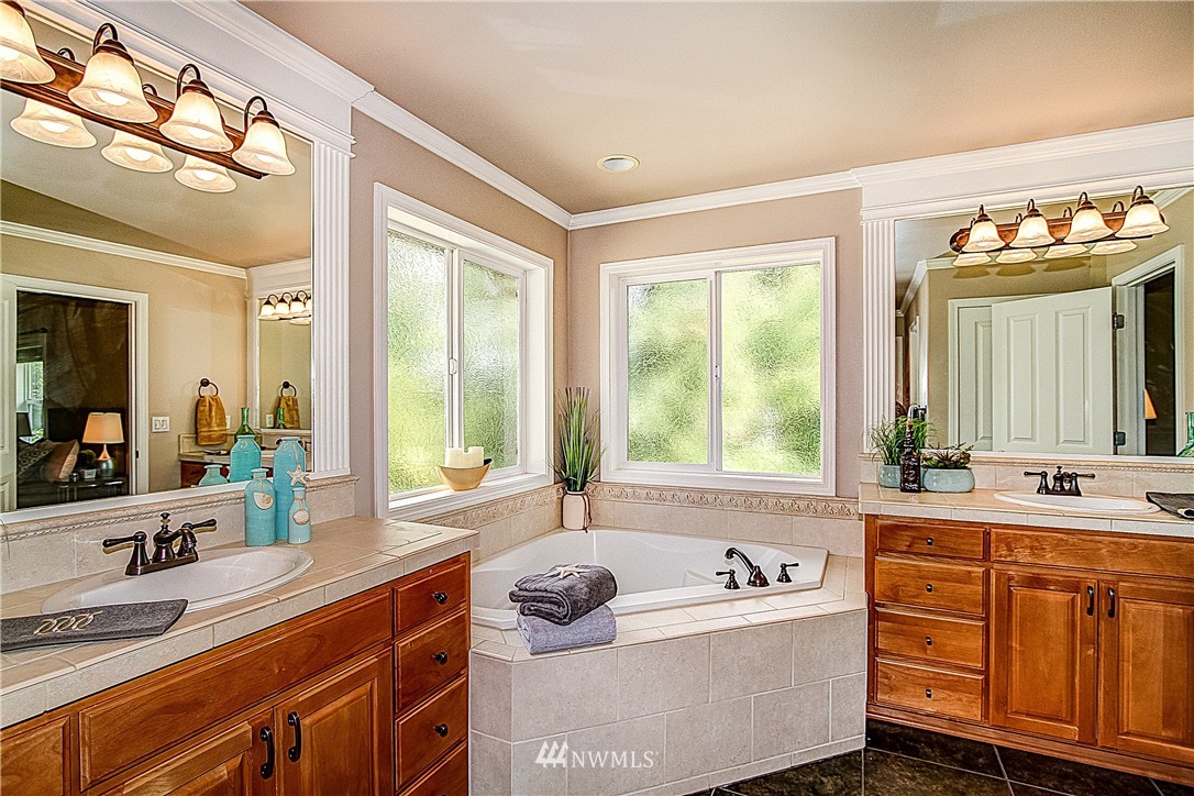 4009 214th Street Southeast Bothell, WA 98021 - Photo 17 of 25