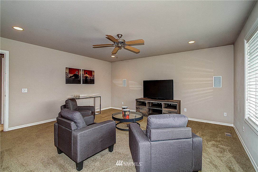 4009 214th Street Southeast Bothell, WA 98021 - Photo 23 of 25