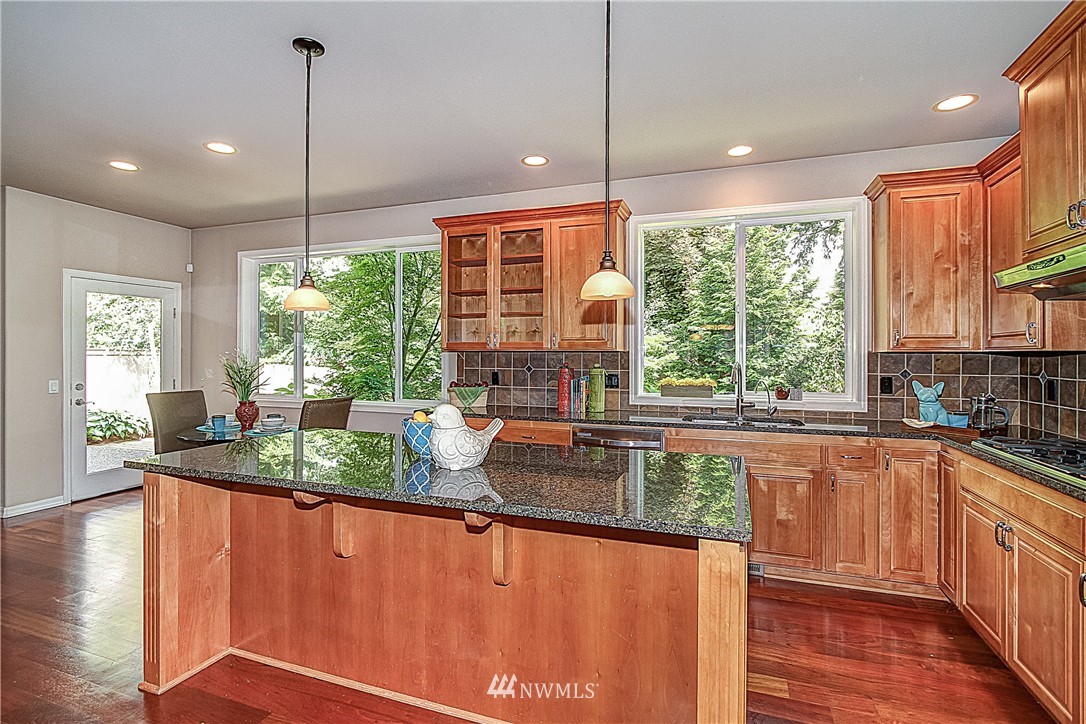 4009 214th Street Southeast Bothell, WA 98021 - Photo 8 of 25
