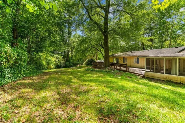 $550,000 | 5008 Dianne Drive Southeast, Acworth, GA 30102