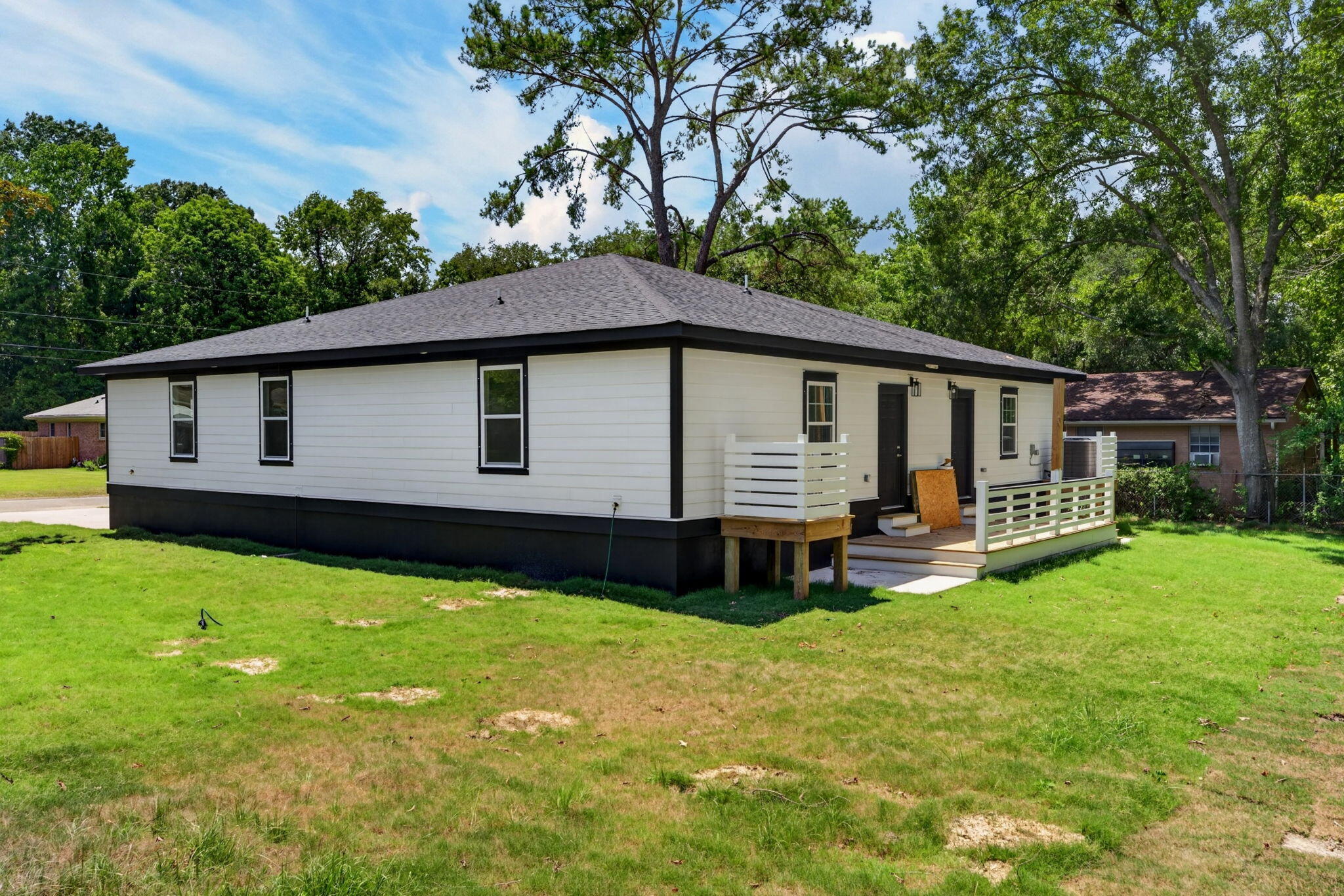 6032 Rembert Drive Hanahan, SC 29410 - Photo 34 of 47 42-web-or-mls-_DSC2208