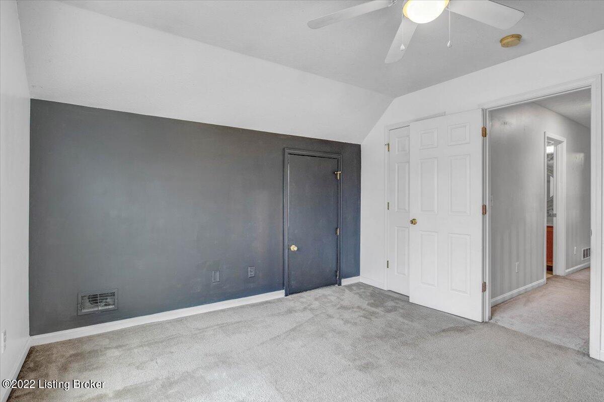 10203 Rod N Reel Road Louisville, KY 40229 - Photo 28 of 31 28-10203 Rod N Reel Rd-28