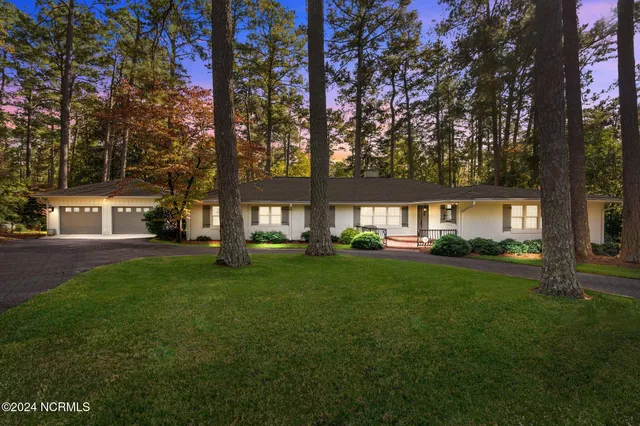 $749,000 | 515 South Valley Road, Southern Pines, NC 28387
