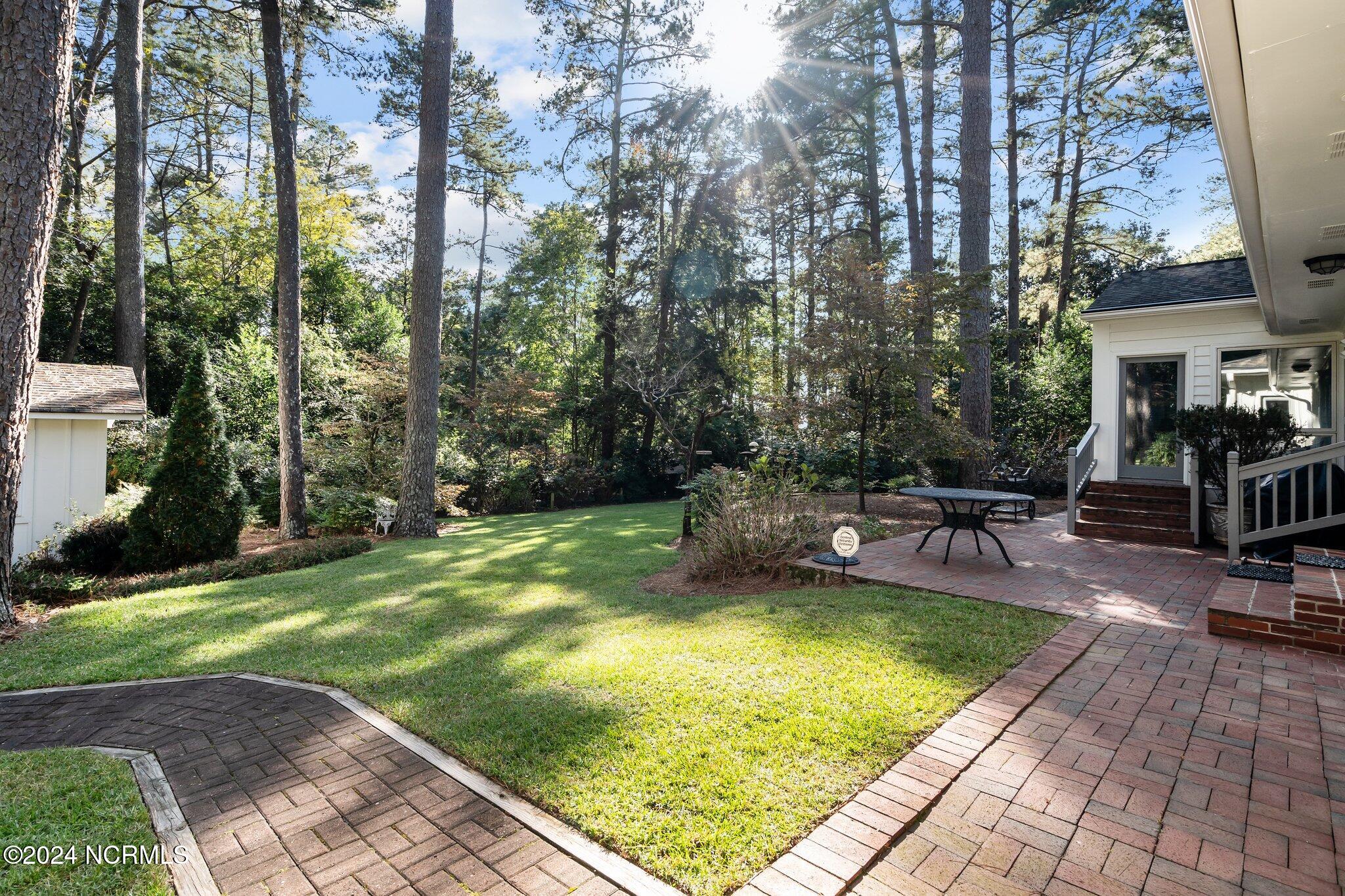 515 South Valley Road Southern Pines, NC 28387 - Photo 12 of 46 15-web-or-mls-DSC07014