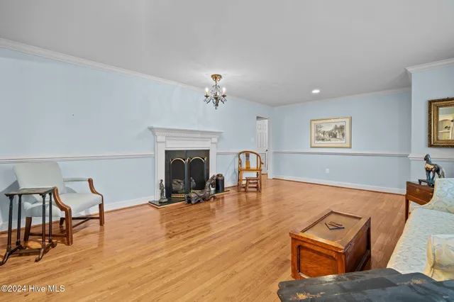 $749,000 | 515 South Valley Road, Southern Pines, NC 28387