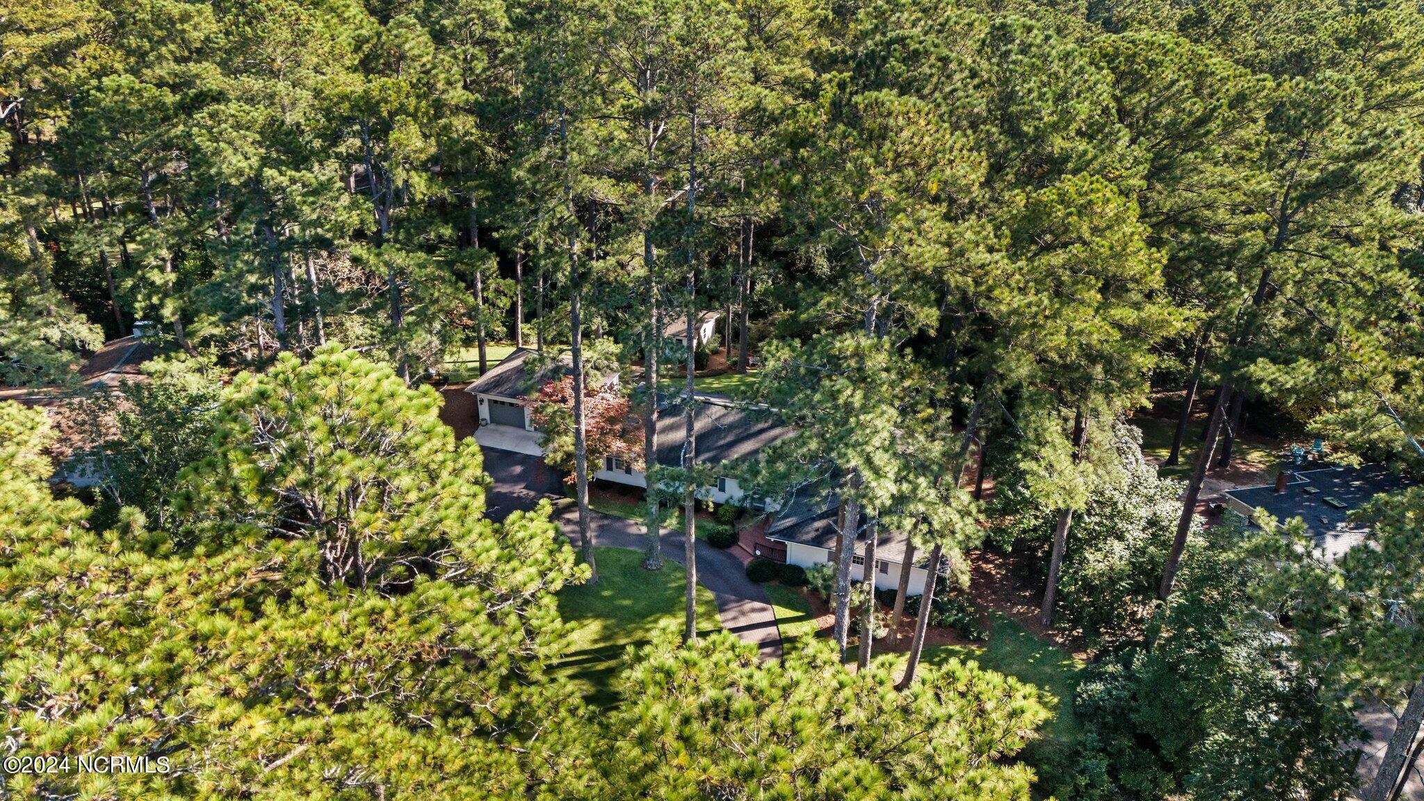 515 South Valley Road Southern Pines, NC 28387 - Photo 45 of 46 4-web-or-mls-DJI_20241022153826_0596_D