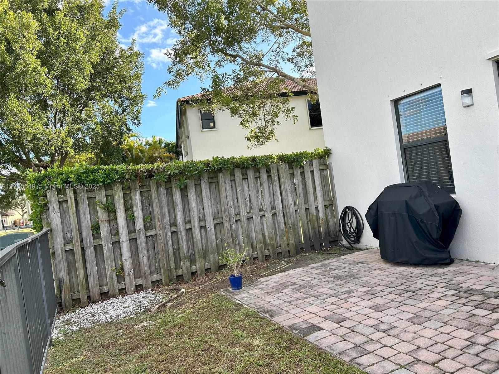 4245 Southwest 164th Path, Unit 4245 Miami, FL 33185 - Photo 8 of 33 Gallery Image 8