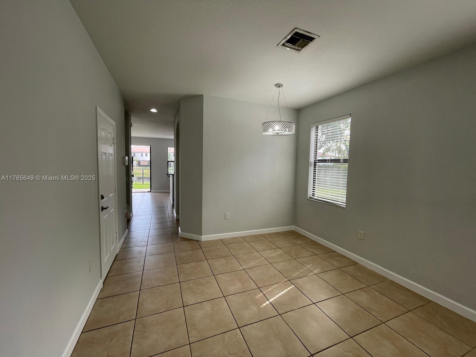 4245 Southwest 164th Path, Unit 4245 Miami, FL 33185 - Photo 9 of 33 Gallery Image 9