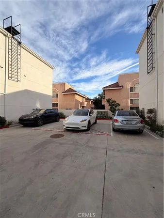 $3,950 | 14662 West Sara Lane, Panorama City, CA 91402