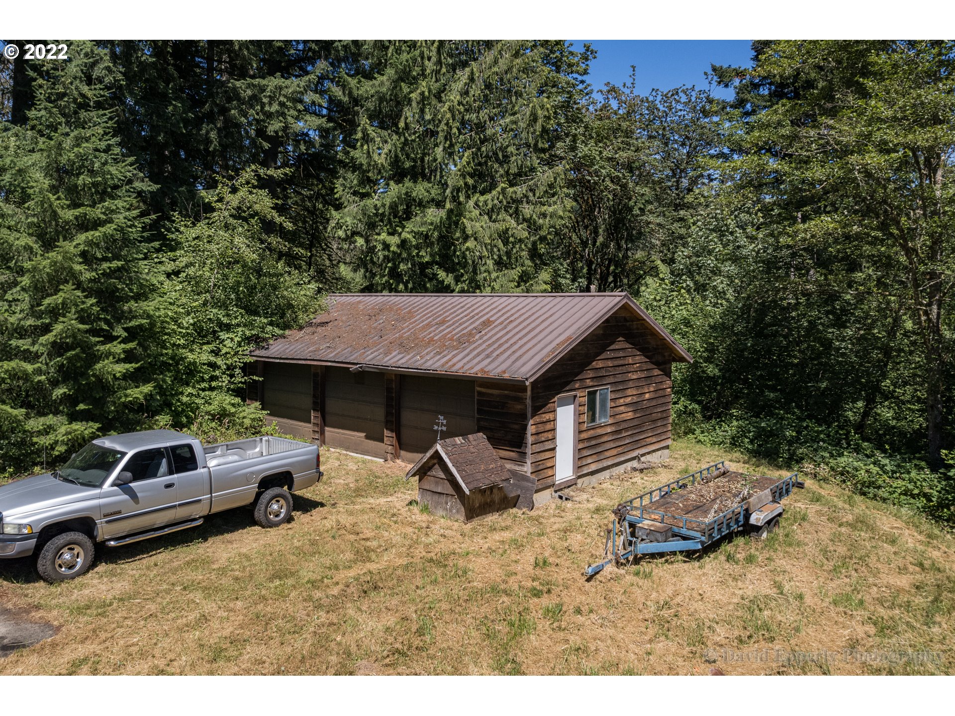 32153 Apple Valley Road Scappoose, OR 97056 - Photo 18 of 24 Garage