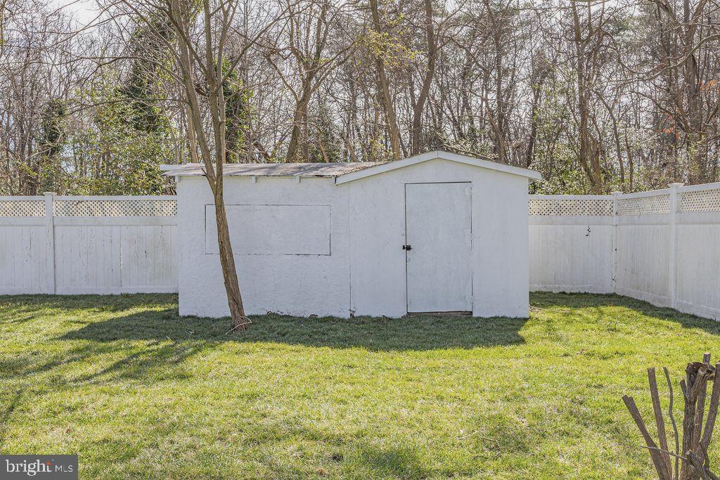 6501 Woodley Road Clinton, MD 20735 - Photo 34 of 37