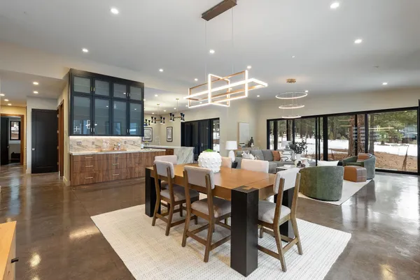 $2,655,000 | 11761 Bottcher Loop, Truckee, CA 96161