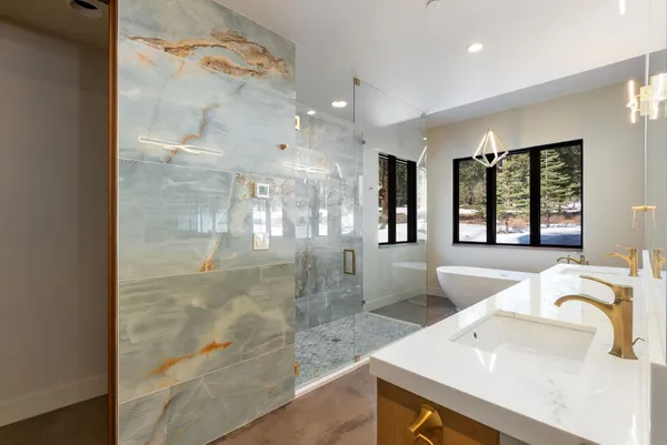 $2,655,000 | 11761 Bottcher Loop, Truckee, CA 96161