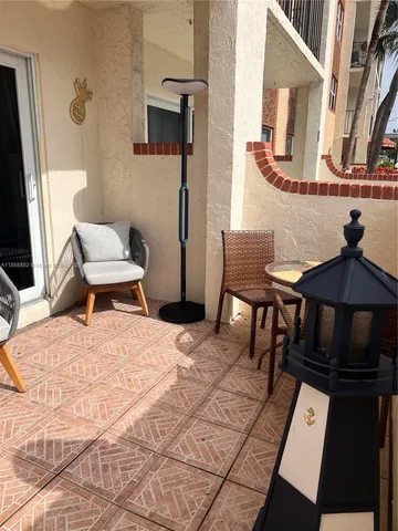 $2,695 | 400 North Riverside Drive, Unit 104, Pompano Beach, FL 33062