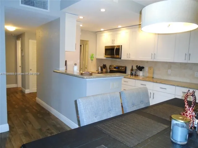 $2,695 | 400 North Riverside Drive, Unit 104, Pompano Beach, FL 33062