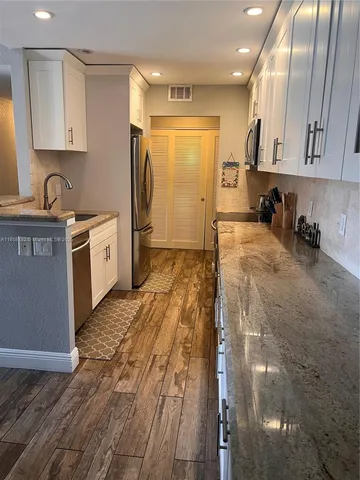 $2,695 | 400 North Riverside Drive, Unit 104, Pompano Beach, FL 33062