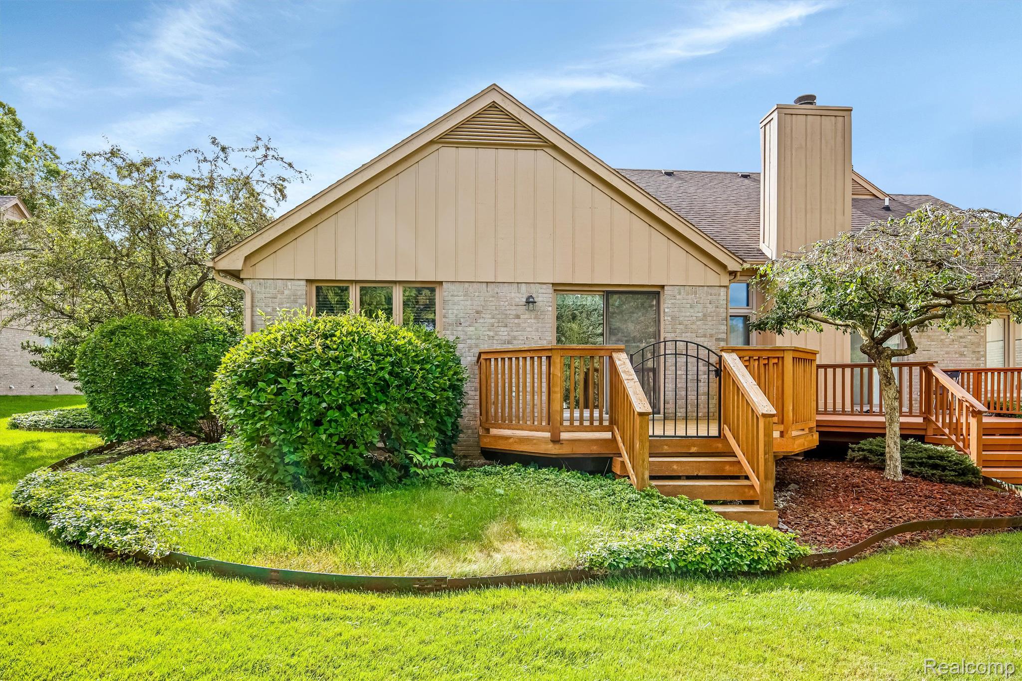 5889 Dawn Ridge Drive Troy, MI 48098 - Photo 39 of 41 Gallery Image 39