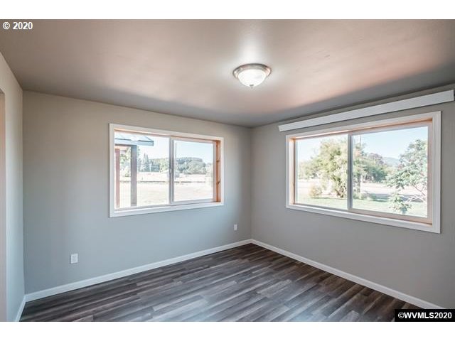26743 Bellfountain Road Monroe, OR 97456 - Photo 5 of 32 Gallery Image 5
