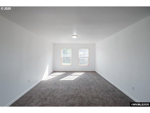 26743 Bellfountain Road Monroe, OR 97456 - Photo 7 of 32 Gallery Image 7