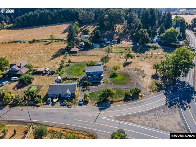 26743 Bellfountain Road Monroe, OR 97456 - Photo 10 of 32 Gallery Image 10