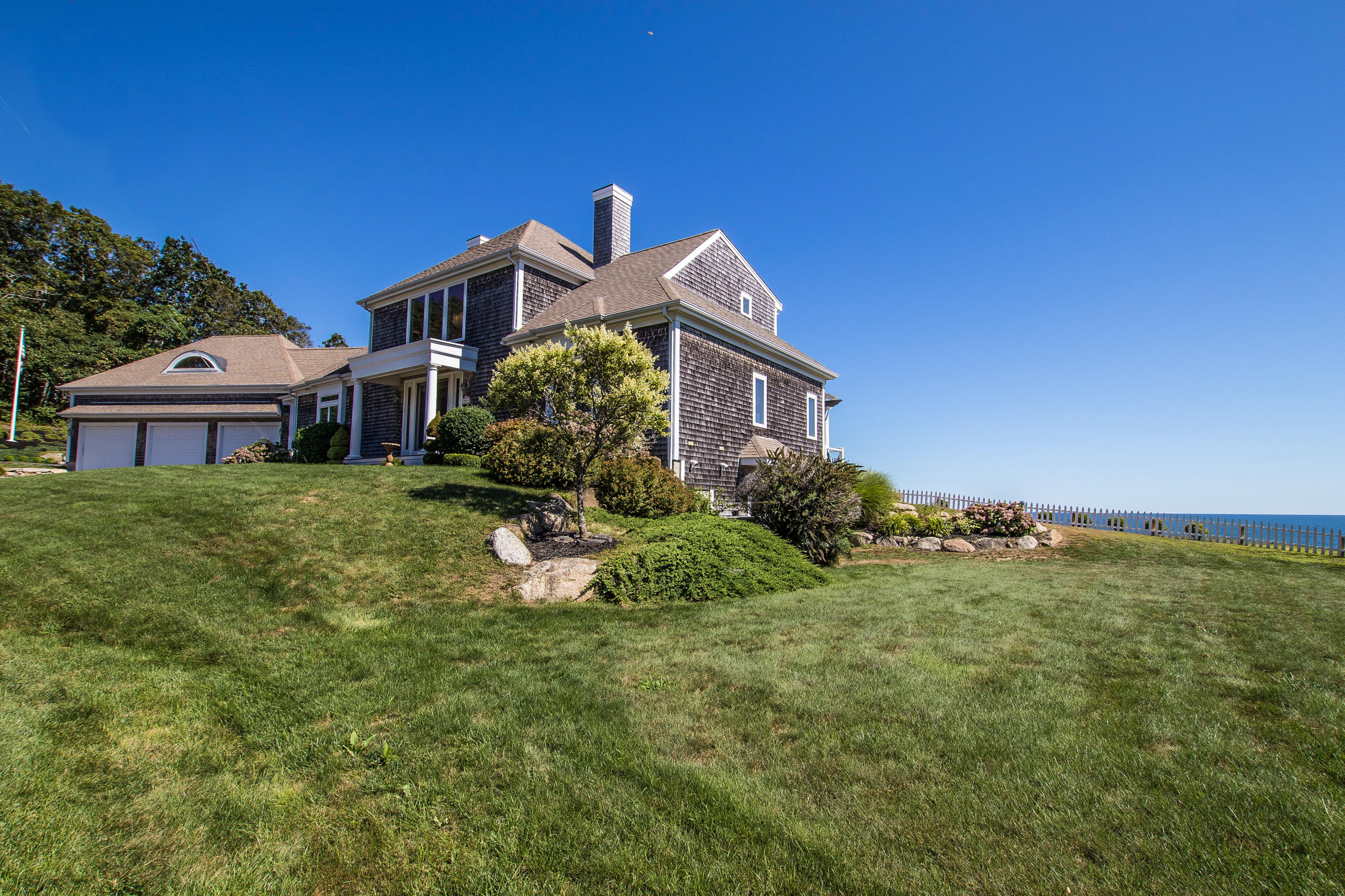 83 Menotomy Road Plymouth, MA 02360 - Photo 3 of 30 Awaiting You!