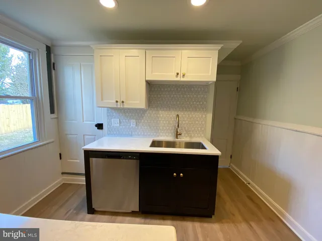 $2,175 | 742 St Joseph Street, Lancaster, PA 17603