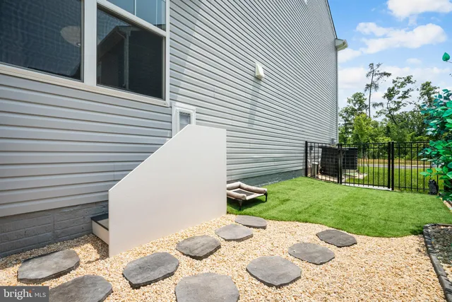 $820,000 | 2305 Connor Circle, Mount Airy, MD 21771