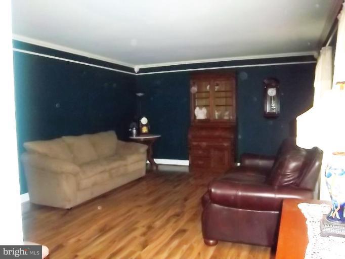 7131 Stuart Road King George, VA 22485 - Photo 3 of 22 Living Room