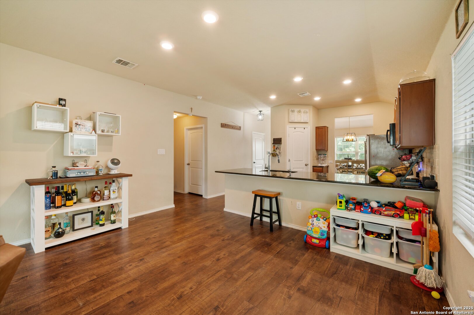 9113 Longhorn Converse, TX 78109 - Photo 11 of 22