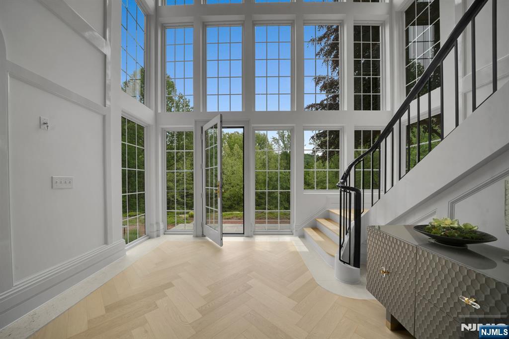 171 Campbell Road Bernardsville, NJ 07924 - Photo 3 of 50
