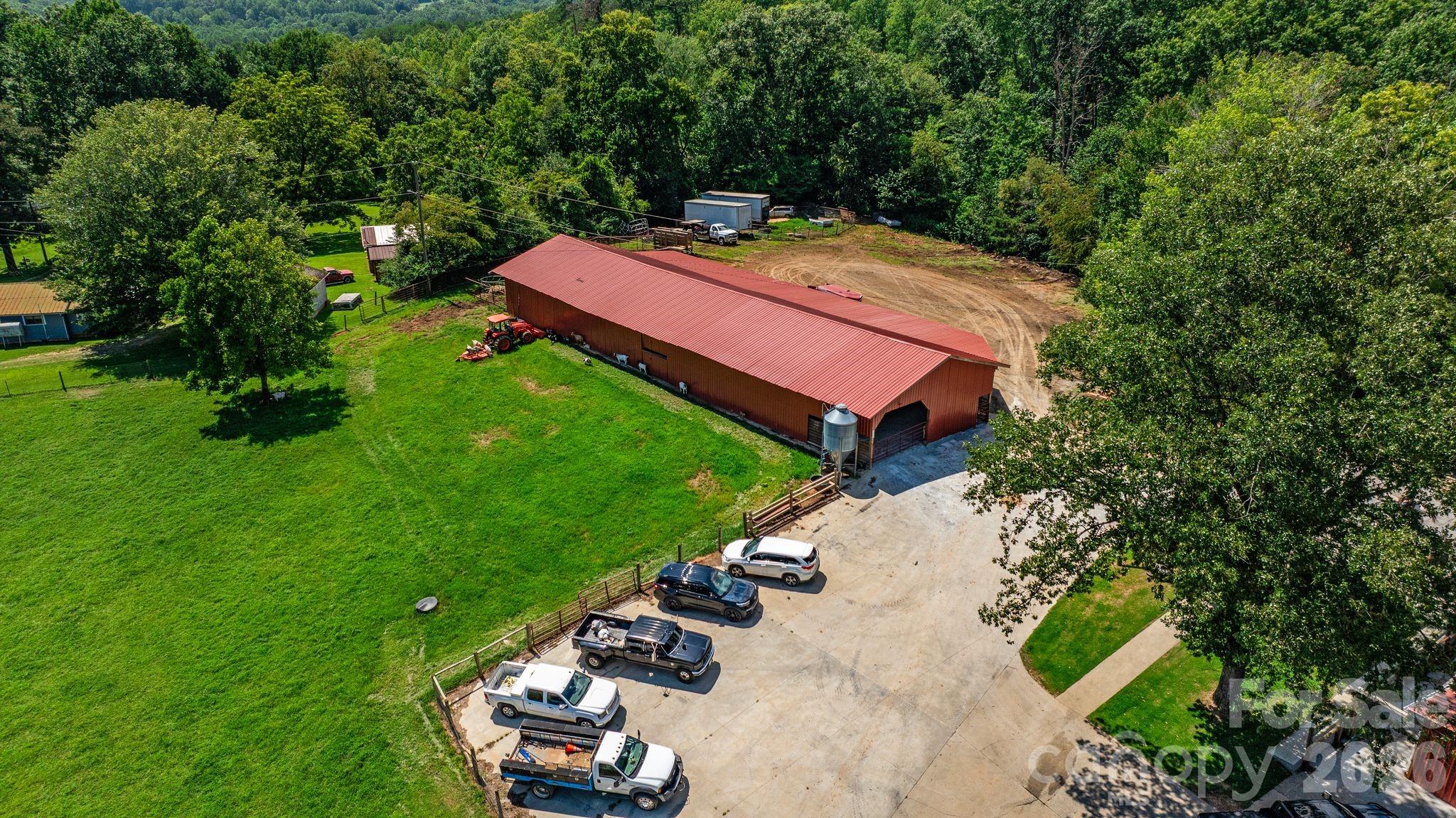 29 Pleasant Hill Road Marion, NC 28752 - Photo 40 of 43 Gallery Image 40