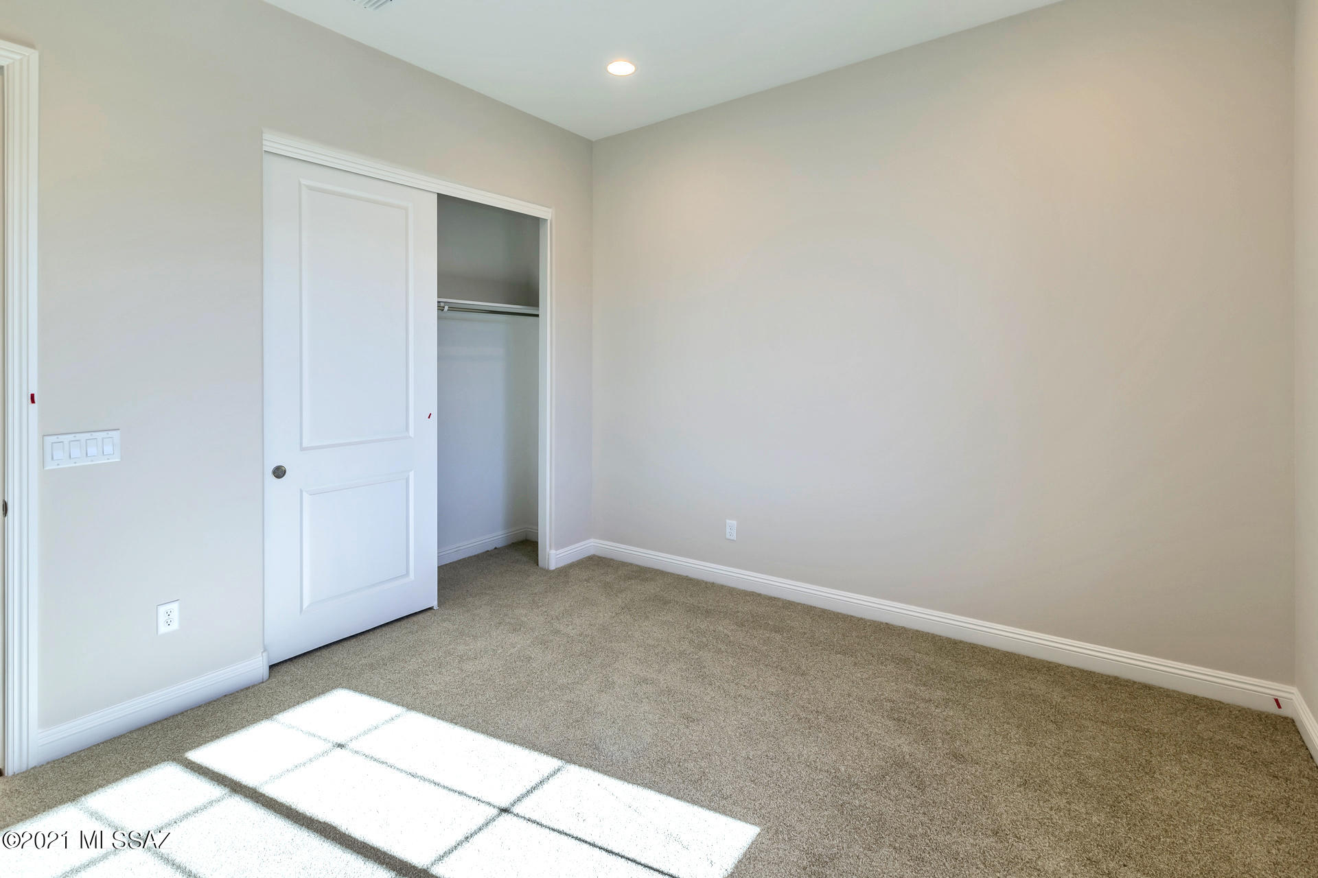 677 East Romsdalen Road East Tucson, AZ 85755 - Photo 26 of 44
