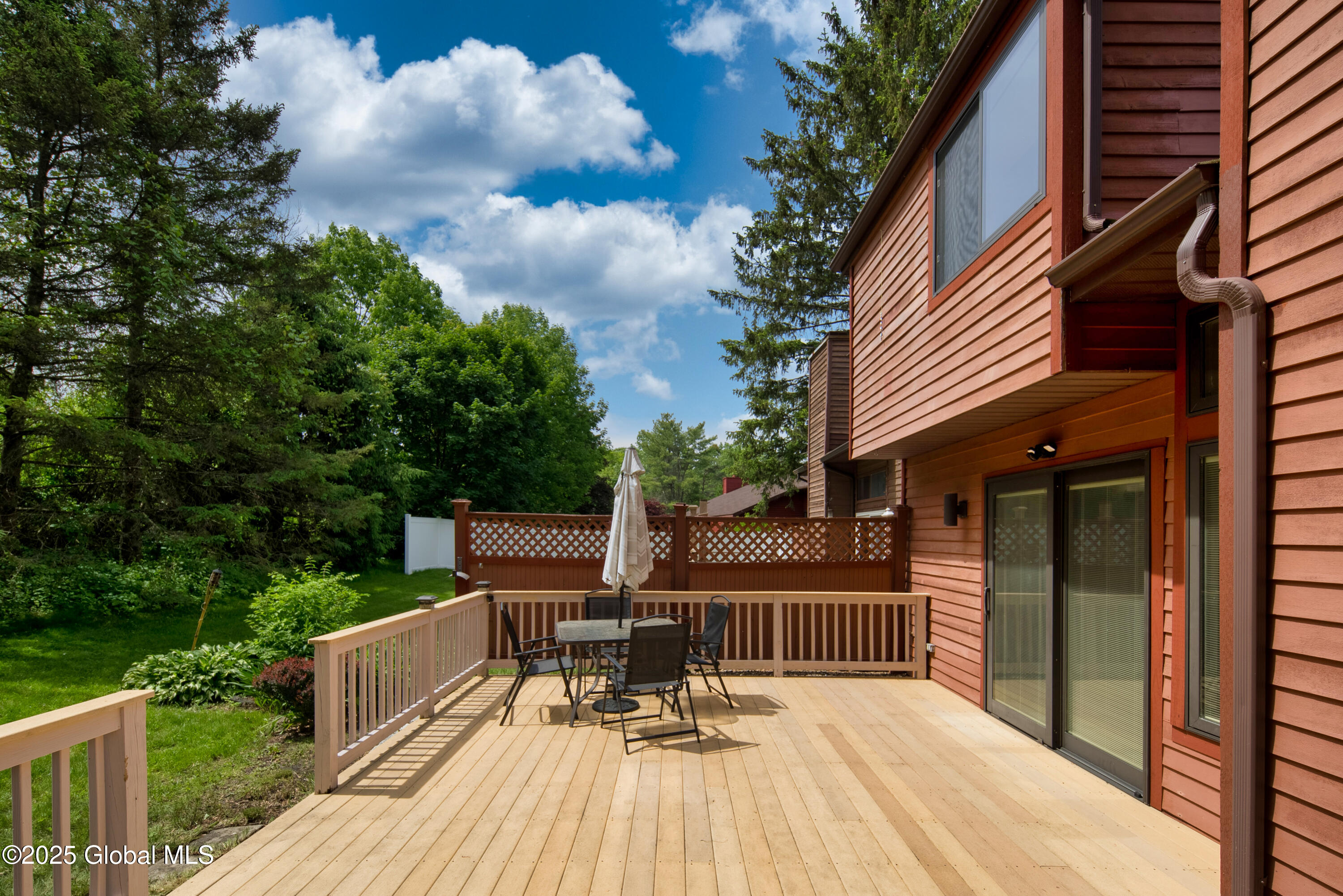 13 Eton Drive Bethlehem, NY 12159 - Photo 42 of 59 042