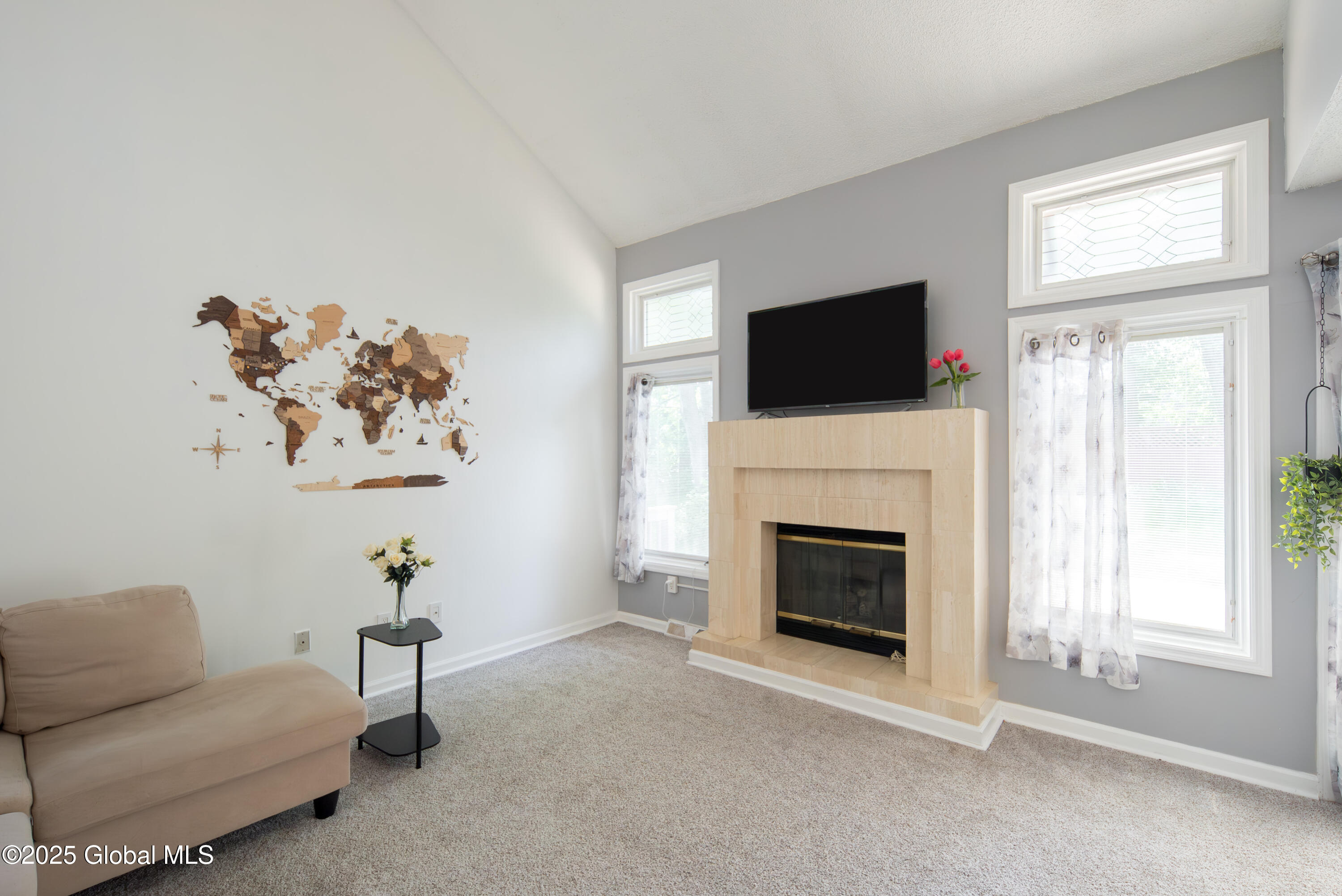 13 Eton Drive Bethlehem, NY 12159 - Photo 8 of 59 008