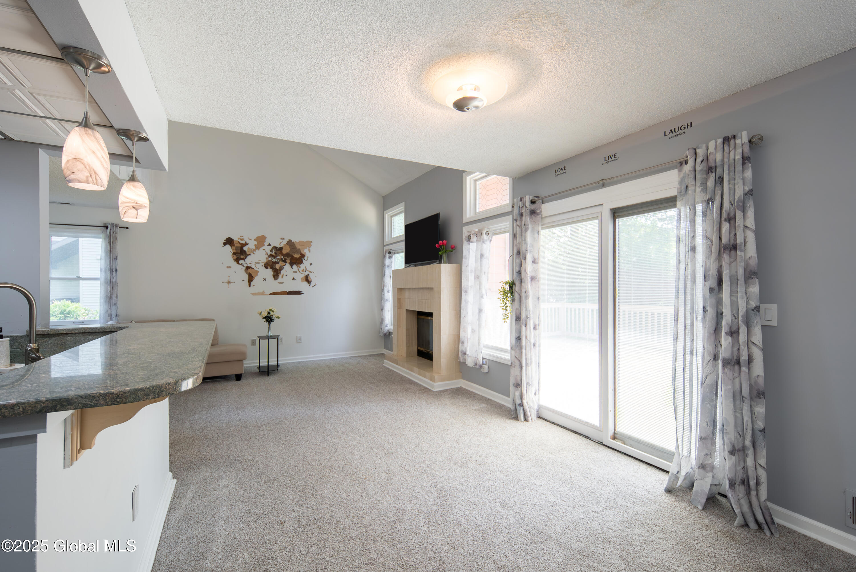 13 Eton Drive Bethlehem, NY 12159 - Photo 9 of 59 009